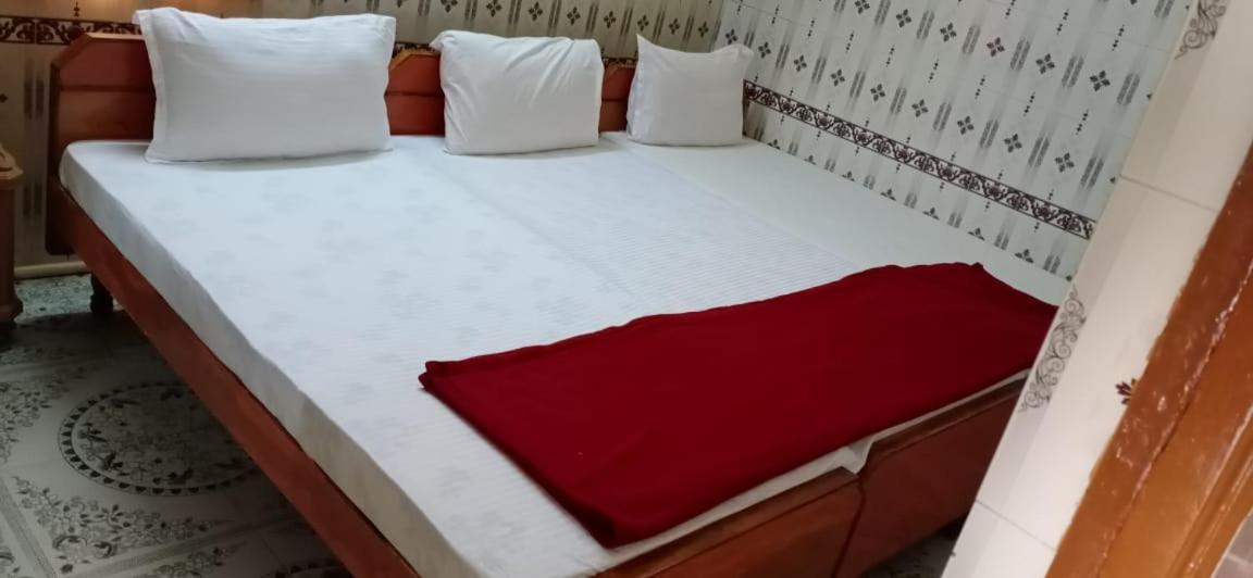 Sri Kanya Residency Srikalahasti Exteriér fotografie
